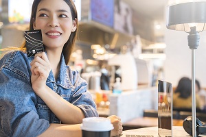 Travel Smarter with a Multi-Currency Account