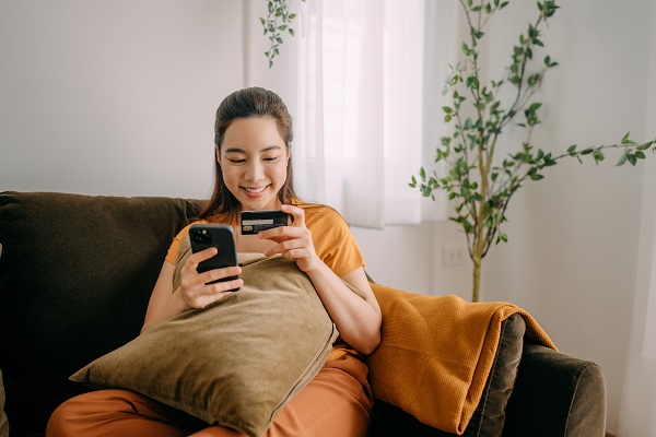 Using Your Credit Card the Right Way