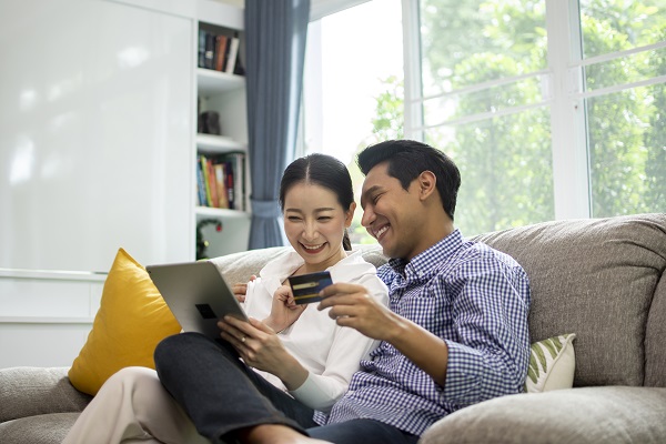 Using Your Credit Card the Right Way
